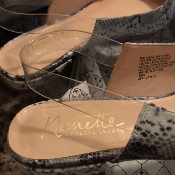 Grey Multi shoe (snakeskin look) - Picture 3 of 5